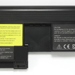 Batteria compatibile. 8 celle – 14.4 / 14.8 V – 4400 mAh – 64 Wh – colore NERO – peso 430 grammi circa – dimensioni STANDARD.